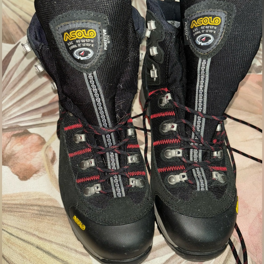 Asolo Fugitive GTX Boots